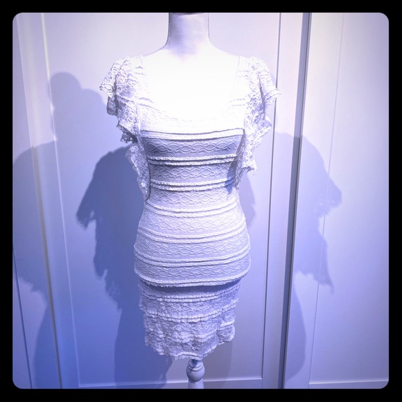 h and m white lace dress